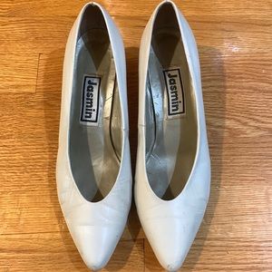Jasmine shoes